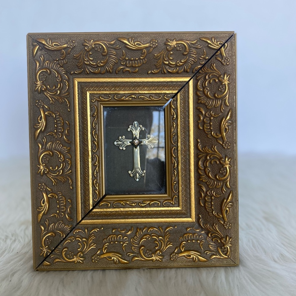 Belinda Miley Ornate Cross Shadow Box